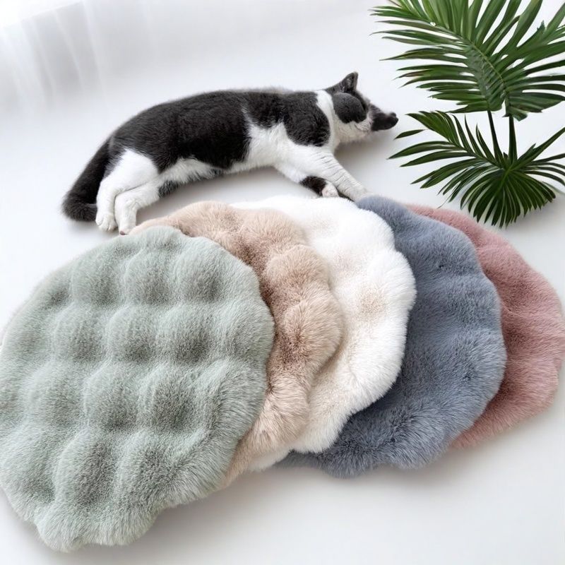 Plush Pet Winter Warm Bed